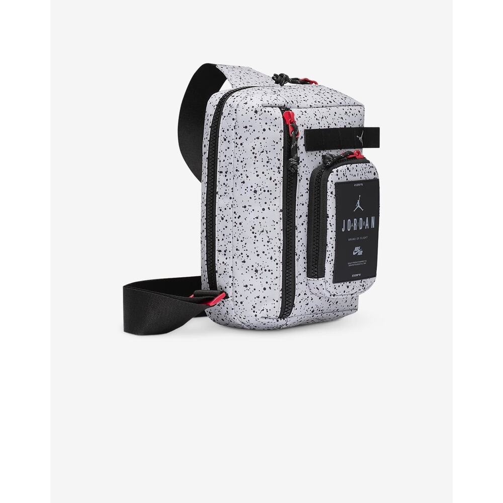 Air Jordan Hesi Crossbody Bag 3L Unisex Sling Bag Cement Grey MA0839 G0W NWT - Picture 3 of 6